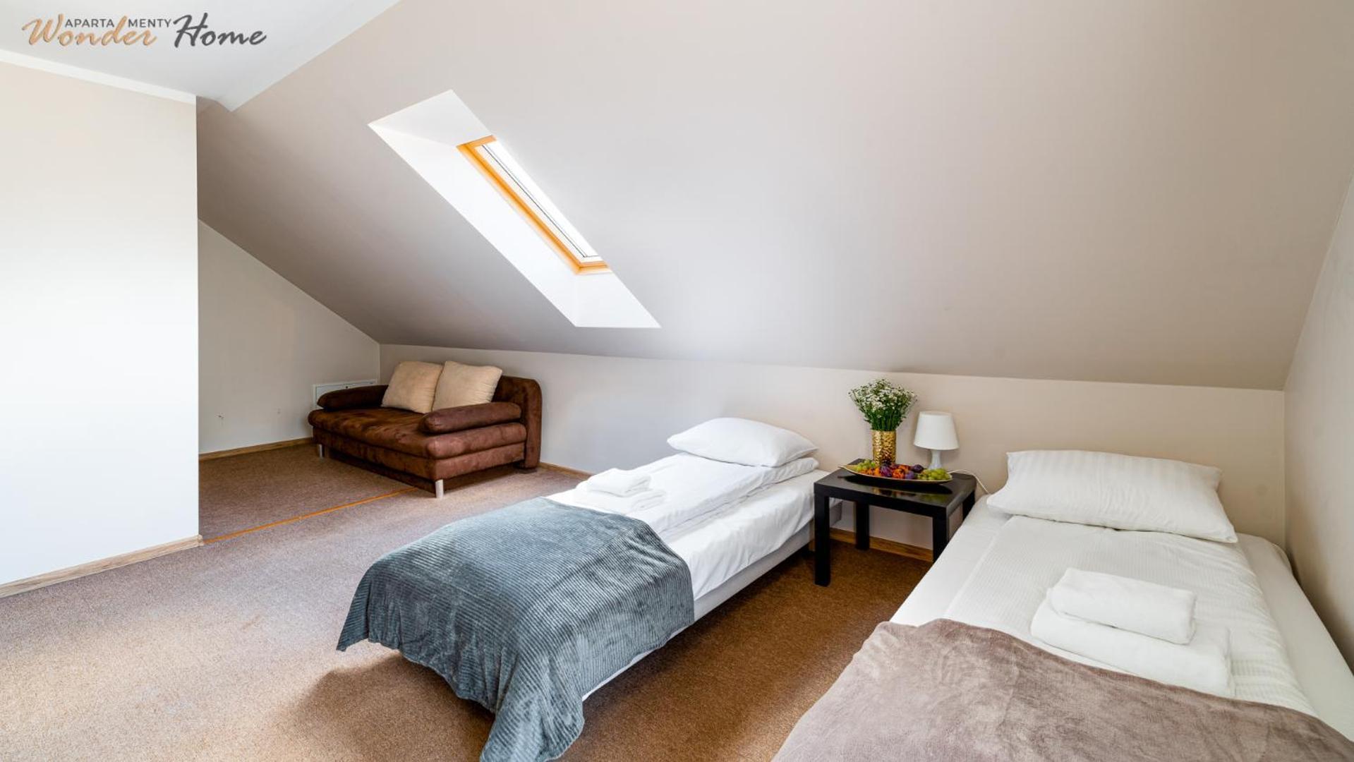 Apartamenty Czerwony Dworek - Duzy Teren Zielony, Plac Zabaw, Miejsce Na Grilla I Staw Z Mozliwoscia Wedkowania, Boisko Mysłakowice Exterior foto